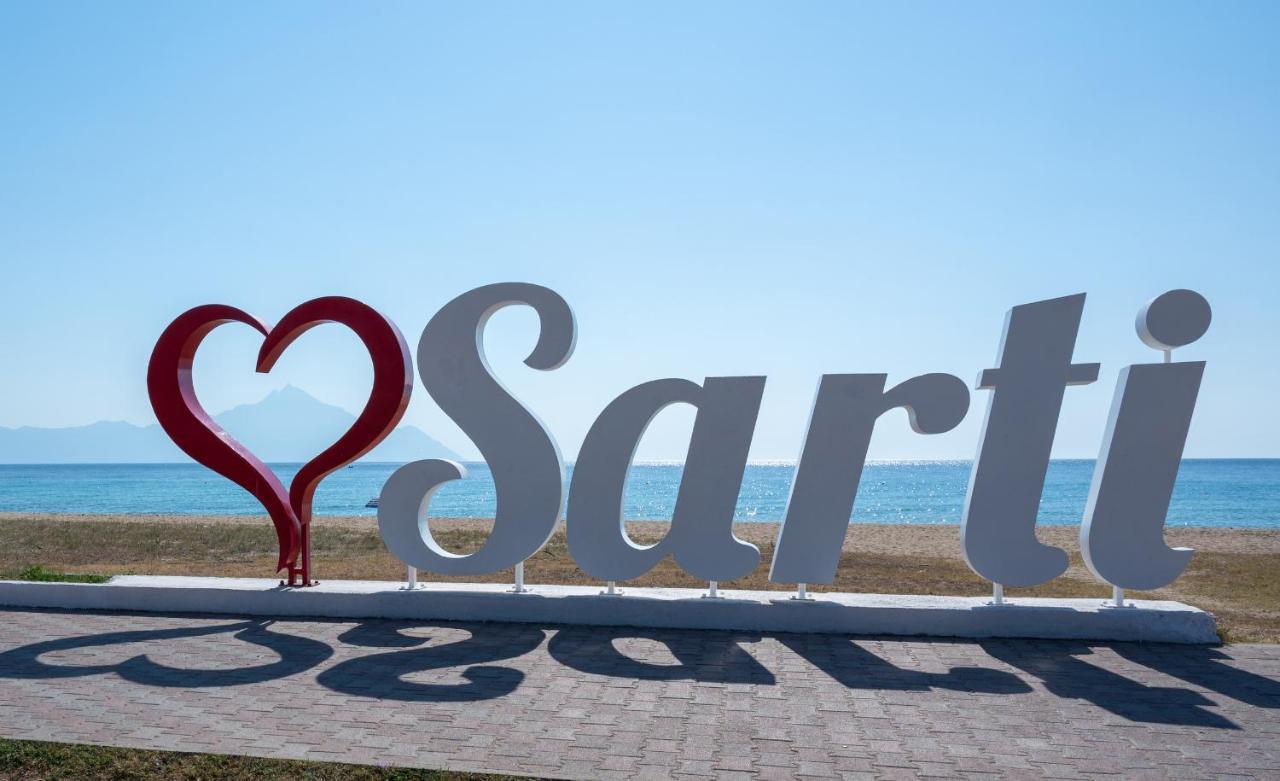 Sky Luxury Suites Sarti Bagian luar foto
